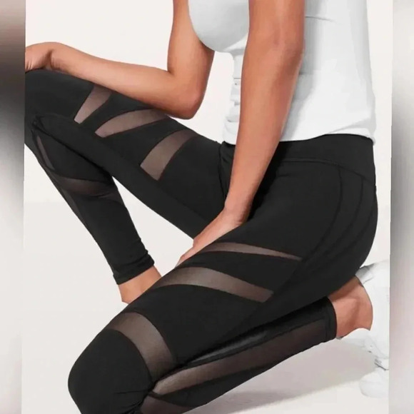 Lululemon Wunder Under Hi-Rise
Tight *Mesh 28" NEW - Picture 5 of 8
